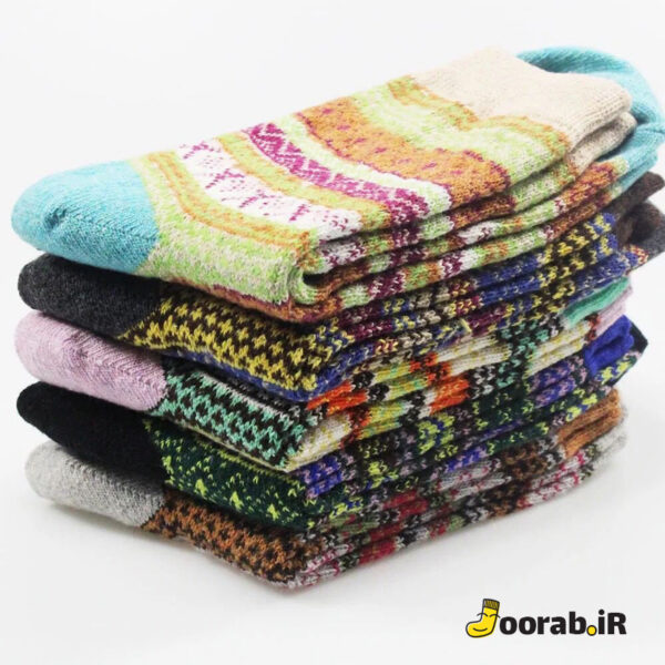 جوراب پشمی زنانه راه راه رنگی طرح دار